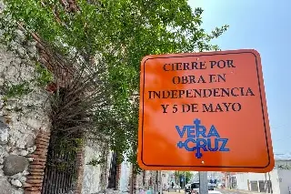 Imagen Ponen señalética que alertan por cierres viales en el Centro Histórico de Veracruz