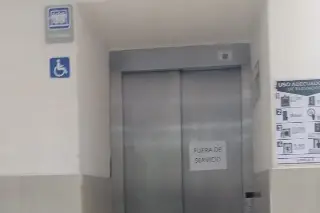 Imagen Sin funcionar el elevador en la Clínica 57 del IMSS en Veracruz 