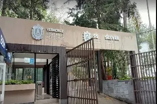 Imagen Trabajadores de la Secretaría de Salud de Veracruz acusan despido injustificado
