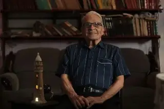 Imagen Presentarán documental y entregarán reconocimiento a Alfredo Casarín, último guardafaros de Veracruz