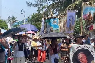 Con procesión conmemoran 501 años de la llegada de frailes a Veracruz