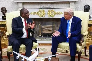 Imagen Discuten Trump y presidente de Sudáfrica; hablan sobre si existe genocidio contra los blancos