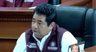 Imagen Diputado de Morena dice conocer a personas dedicadas al 'narco' y a la 'trata' que tienen visa 