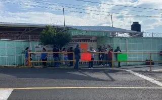 Imagen Toman telesecundaria de Jilotepec en protesta por cambio de adscripción de docente