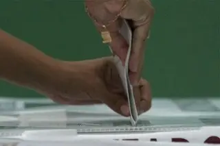 Imagen ¿Votantes saldrán con dos pulgares con tinta en las elecciones de Veracruz? 