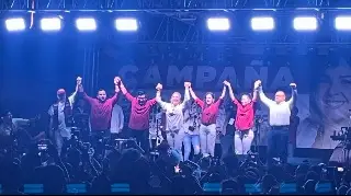 Bertha Ahued cerró campaña en la colonia Gutiérrez Barrios de Boca del Río