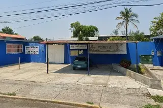Imagen Regresan a estudiantes de escuela en Boca del Río por falta de luz 
