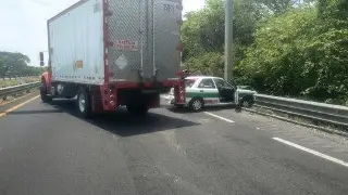 Imagen Hay cierre total de circulación en autopista de Veracruz; es por esta razón 