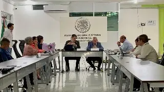 Imagen Alrededor de 300 mil personas podrían votar en Veracruz; inicia sesión el INE