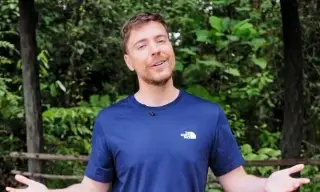 Imagen MrBeast se convierte en el primer youtuber en alcanzar los 400 millones de suscriptores