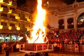 Imagen Esta es la figura que quemarán en el Carnaval de Veracruz 2025