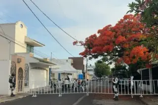 Imagen Resguardan OPLE para la sesión de cómputo de la elección en Boca del Río