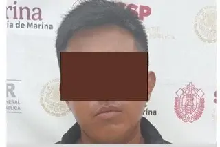 Imagen Detienen en flagrancia a policía de Tomatlán por presuntamente asesinar a compañero en riña 