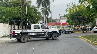 Imagen Tensión en Poza Rica: simpatizantes bloquean sede de consejo previo al cómputo electoral