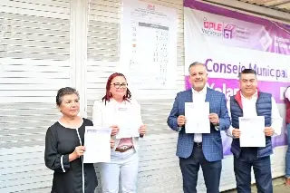 Imagen Recibe Daniela Griego constancia de mayoría como alcaldesa electa de Xalapa