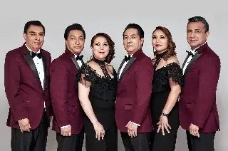 Imagen Nicola Porcella y Los Ángeles Azules en el Carnaval de Veracruz 2025