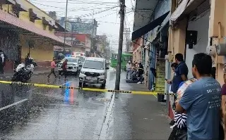 Imagen Se desvanece y muere en calles del Centro Histórico de Orizaba, Veracruz 