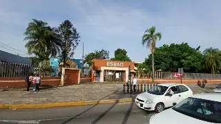 Imagen Docentes toman la ESBAO en Córdoba, rechazan designación de director foráneo