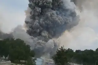 Imagen Reportan varias explosiones en polvorín de Tultepec