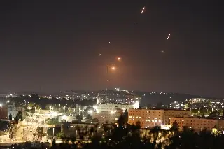 Imagen Irán lanza misiles a Israel en represalia tras ataques