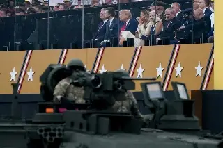 Imagen Trump encabeza desfile militar en medio de protestas masivas en su contra 
