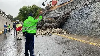 Imagen Colapsa muro de contención en el bulevar Xalapa-Banderilla