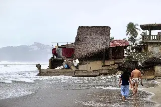 Imagen Así se protege Acapulco ante llegada de 'Erick' 