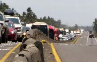 Imagen Por trabajos de CFE, habrá interrupciones a la circulación en autopista México - Puebla
