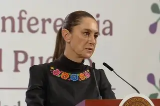 Imagen 'No vamos a proteger a nadie': Sheinbaum sobre refinería clandestina en Veracruz