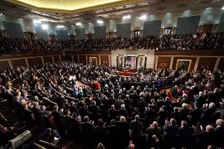 Imagen Condenan congresistas de EU ataque en Irán; hay divisiones entre republicanos