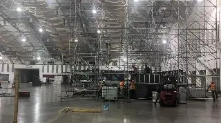 Imagen Comienza la instalación del escenario para los conciertos del carnaval en el WTC de Boca del Río 