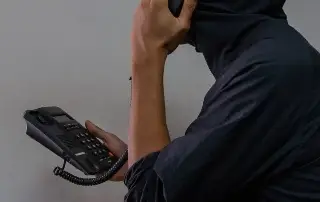 Imagen Desarticulan centro de extorsiones telefónicas a personas de Colombia, Ecuador y México