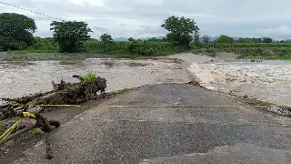 Cierran vado Real del Oro-Cempoala en Úrsulo Galván por creciente del río Actopan