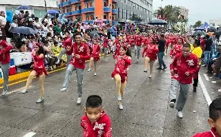 Encantados con el Carnaval de Veracruz, turistas de Guanajuato prometen regresar con más gente