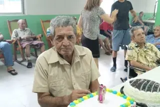 Aparece adulto mayor que se salió de asilo en Veracruz