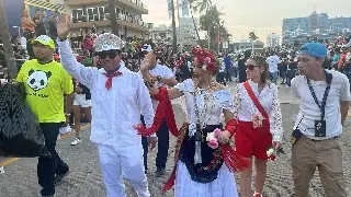 Imagen El Carnaval de Veracruz explota de alegría con último desfile de carros alegóricos