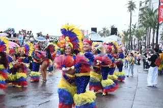 Imagen Estas son las tradiciones que deben regresar al Carnaval de Veracruz, según exreinas