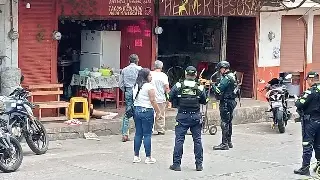 Identifican al joven asesinado en local de comida en Córdoba; fueron 2 las mujeres heridas a balazos
