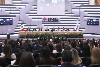 Entrega INE constancias de mayoría a ganadores de magistraturas de Circuito y juzgados de Distrito 