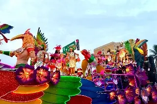 Imagen Hoteleros piden que regrese el Carnaval de Veracruz a las fechas originales, ¿Cuál es la razón?