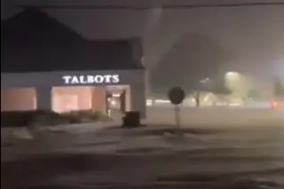 Imagen Tormenta tropical Chantal causa inundaciones en Carolina del Norte, EU (video)