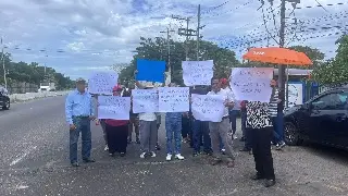 Personal del ITBOCA se manifiestan por falta de pago de prestaciones