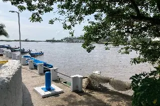 Imagen Pescadores de Boca del Río piden dragar la bocana no sólo el río