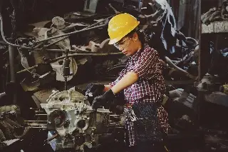 La producción industrial de México bajó un 0,8 % interanual en mayo