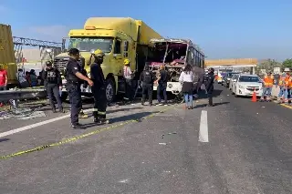 Jennifer, víctima del choque en la Veracruz-Cardel, ha sido sometida a 10 cirugías