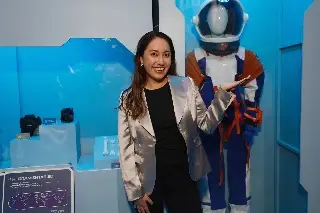 Imagen Con exposición, Katya Echazarreta motiva a infancias mexicanas a cumplir el sueño espacial