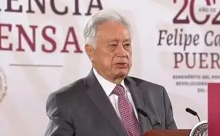 Imagen Manuel Bartlett reaparece públicamente por primera vez en 5 meses; acude a Palacio Nacional 