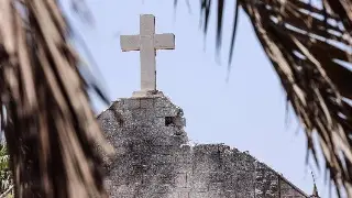 Imagen Misil israelí impactó la única iglesia católica en Gaza; Netanyahu dice que fue una 'munición perdida'