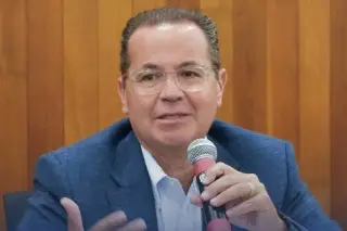 Imagen Polémica en elección del gremio aduanero por candidato 'apoyado' por Adán Augusto 