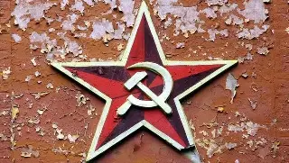 Imagen República Checa aprueba ley que prohíbe propaganda comunista; la equipara con nazismo